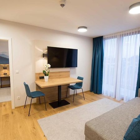 Leo Apartments 米斯巴赫 外观 照片